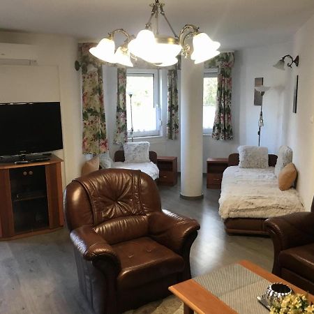 City Center Apartments Hévíz Екстериор снимка