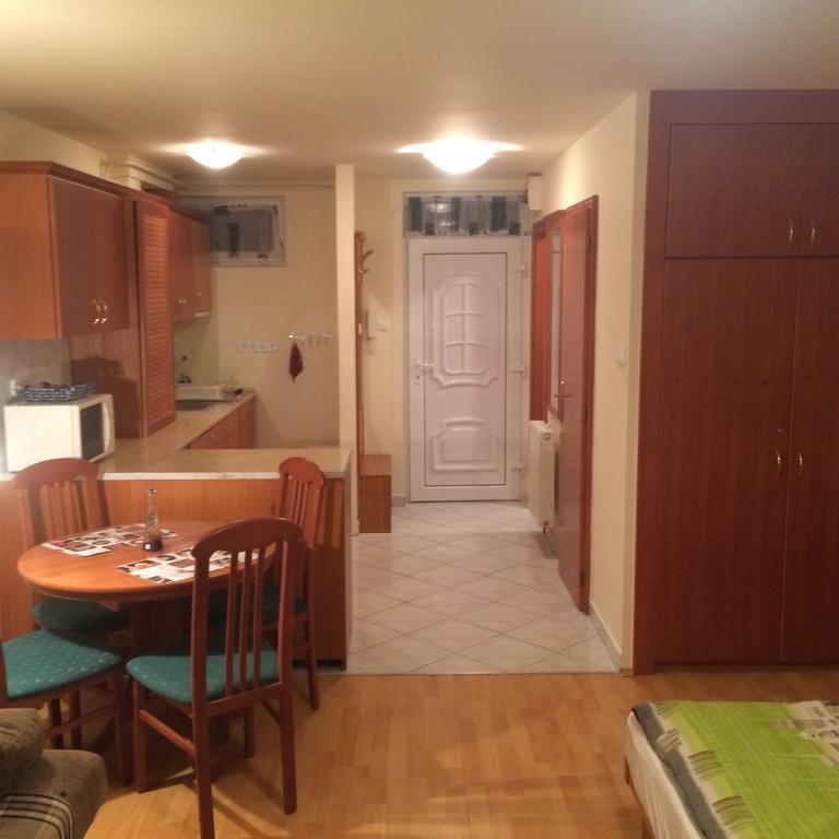 City Center Apartments Hévíz Екстериор снимка