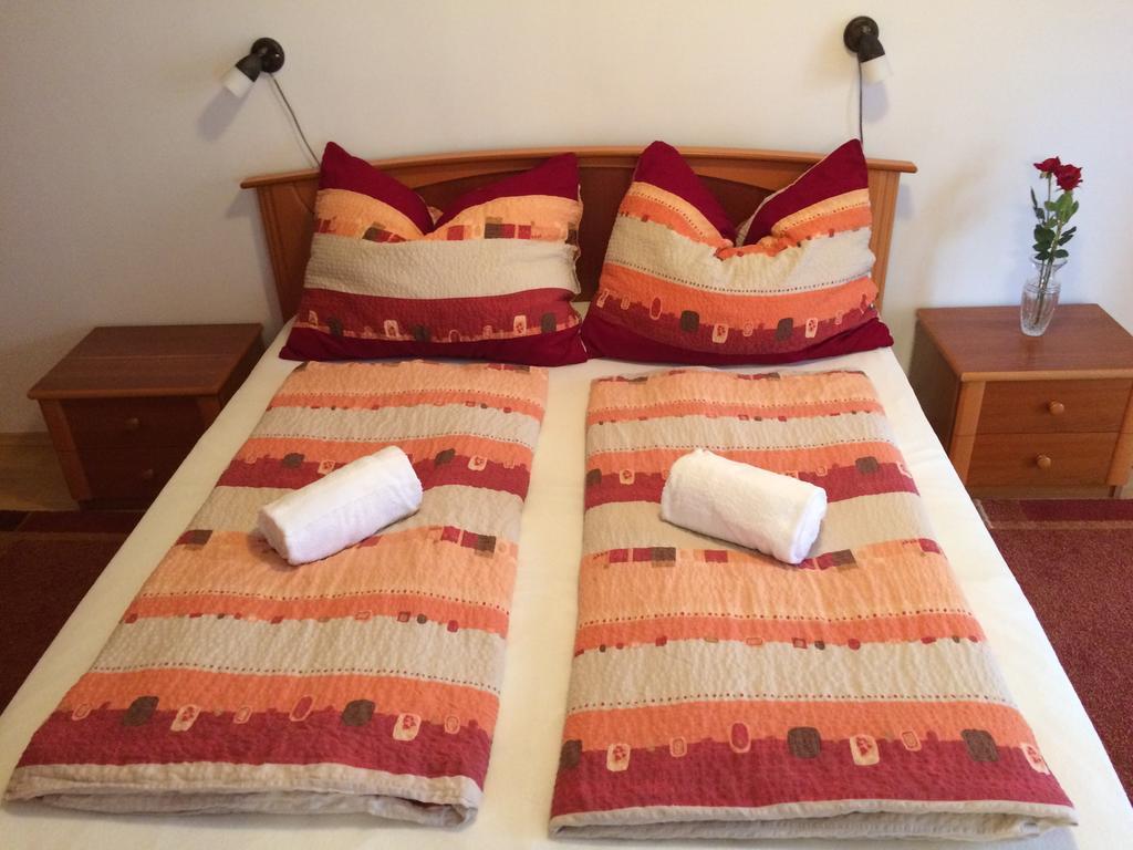 City Center Apartments Hévíz Екстериор снимка