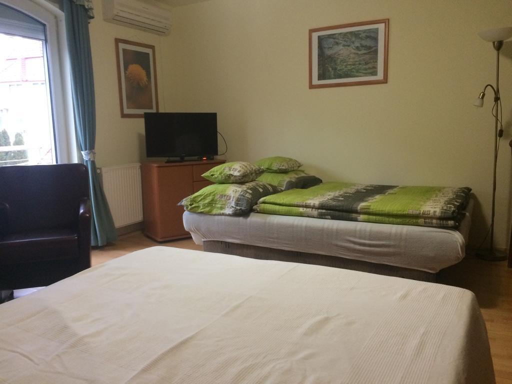 City Center Apartments Hévíz Екстериор снимка
